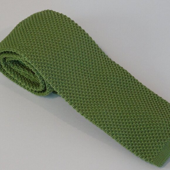 CHAPS Kelly Green Sock Square Tip Knit Tie, L~52", W~2.875" St Patrick SHORT - Picture 1 of 5
